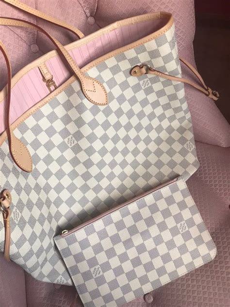 lv ballerina bag